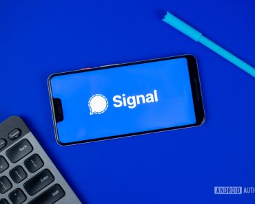 signal installed in phone along with pen and keyboard.
